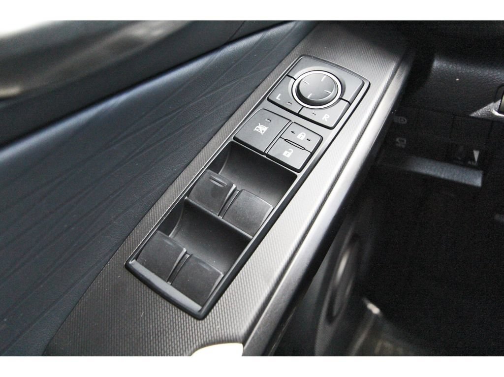 Used 2022 Lexus IS 350 F Sport RWD image 22