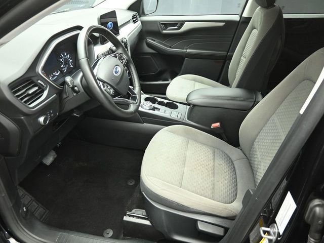 Certified 2022 Ford Escape SE w/ Cold Weather Package image 26