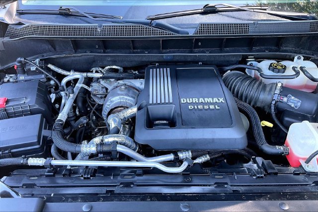 Used 2022 Chevrolet Silverado 1500 LTZ RWD image 11