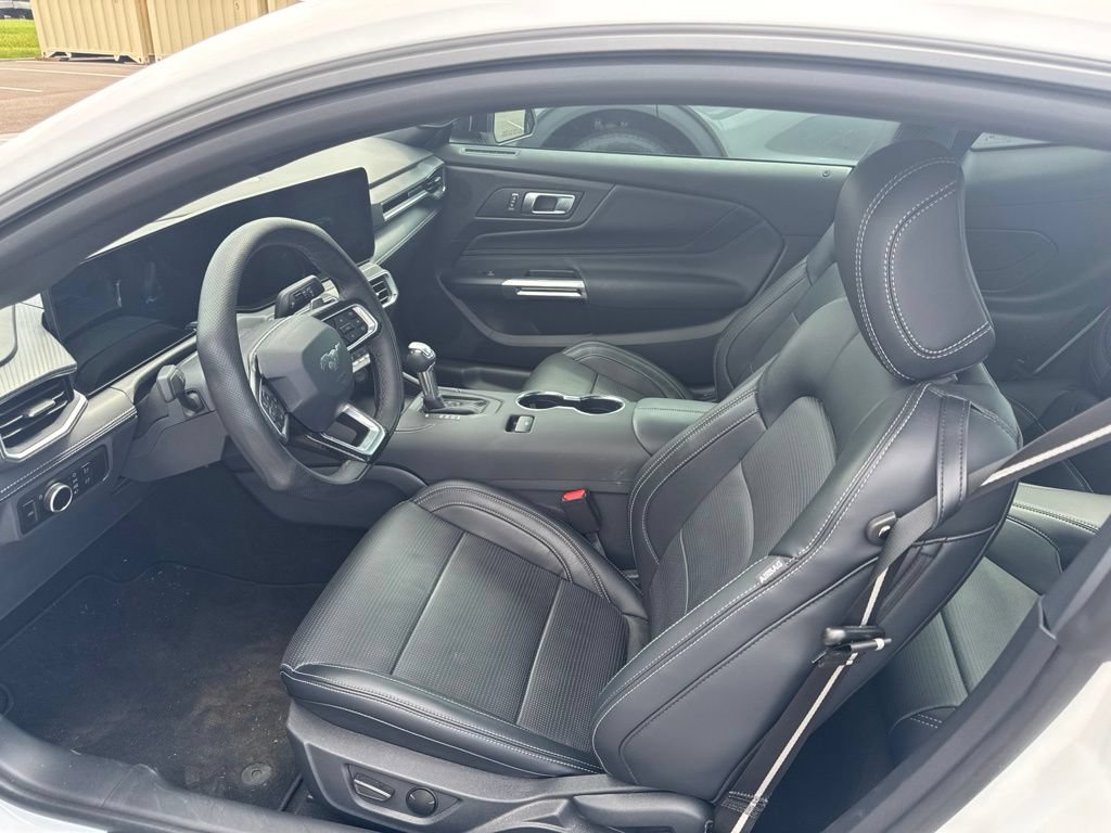 Certified 2025 Ford Mustang GT Premium RWD image 12