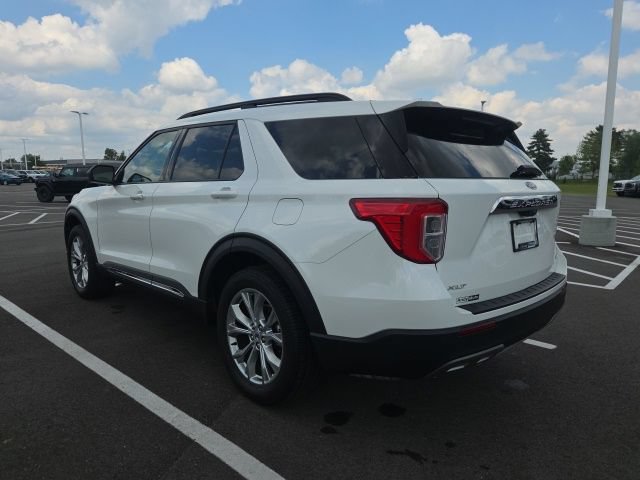 Certified 2021 Ford Explorer XLT w/ Equipment Group 202A AWD/4WD image 15