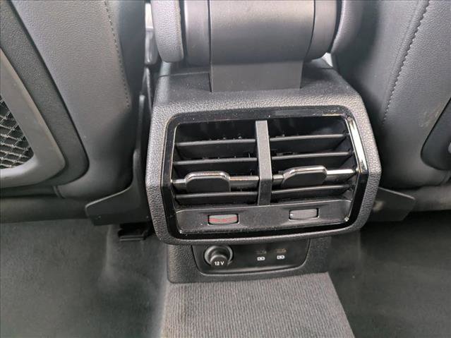 Used 2023 Audi Q3 2.0T Premium image 18