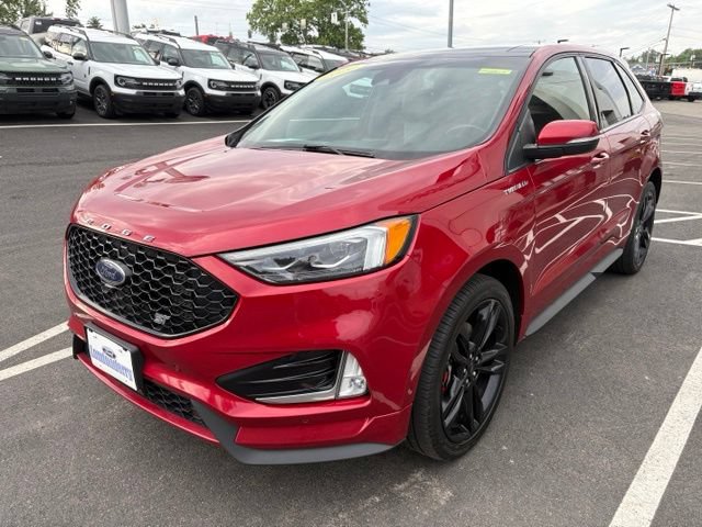 Certified 2020 Ford Edge ST w/ Equipment Group 401A AWD/4WD image 7