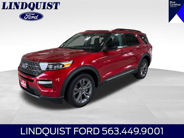 Certified 2024 Ford Explorer XLT w/ Equipment Group 202A AWD/4WD image 1