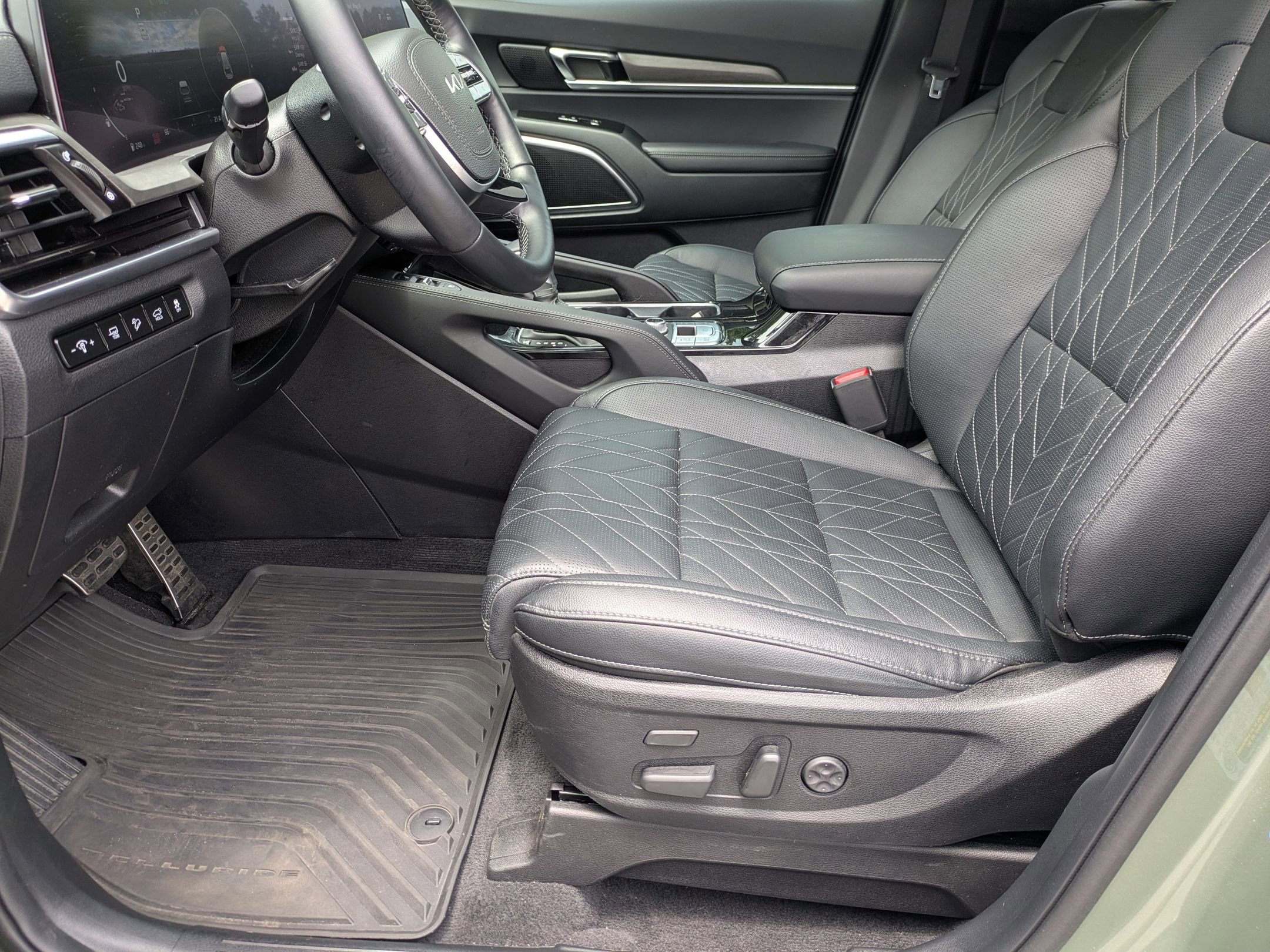 Used 2025 Kia Telluride SX X-Line AWD/4WD image 13