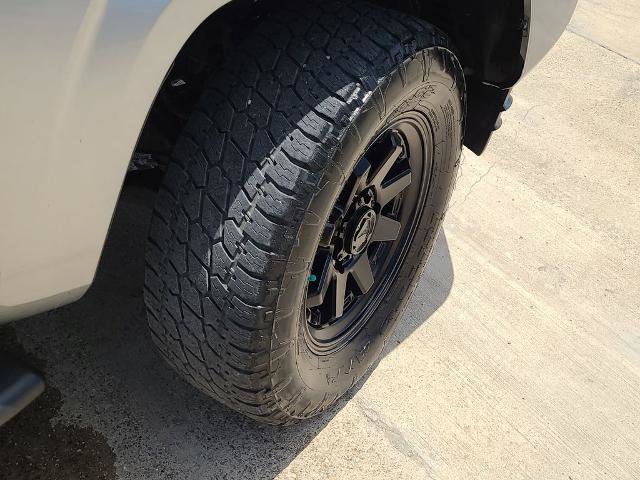 Used 2023 Toyota Tacoma SR AWD/4WD image 7