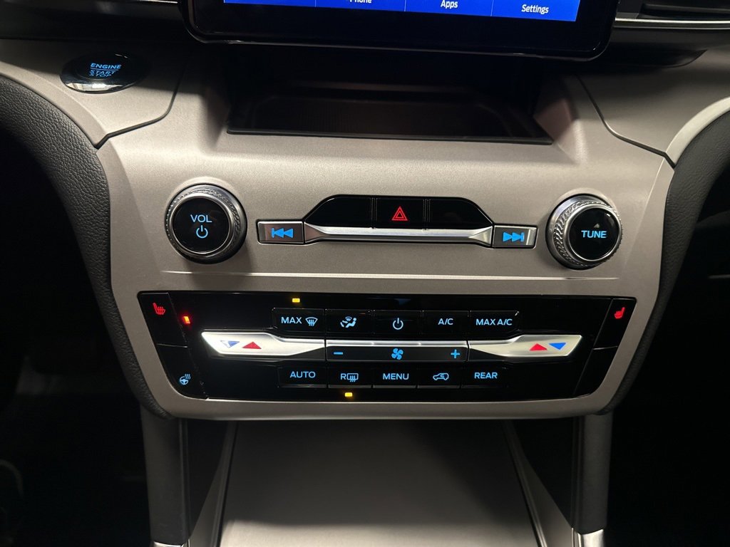 Certified 2023 Ford Explorer XLT w/ Equipment Group 202A image 12