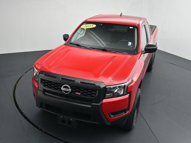 Used 2025 Nissan Frontier S RWD image 31