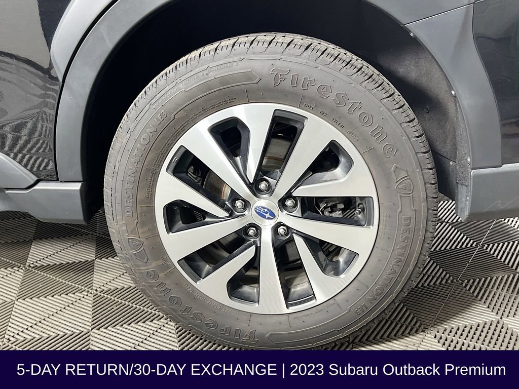 Used 2023 Subaru Outback Premium AWD/4WD image 35