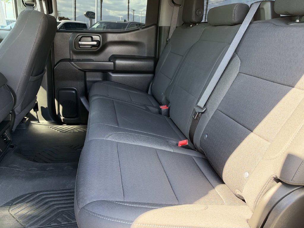 Used 2024 Chevrolet Silverado 1500 Custom Trail Boss w/ Turbomax Blackout Package AWD/4WD image 18