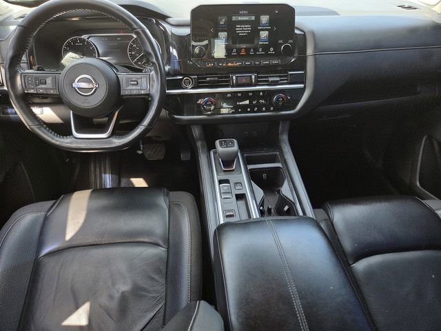 Used 2024 Nissan Pathfinder SL w/ SL Premium Package FWD image 8