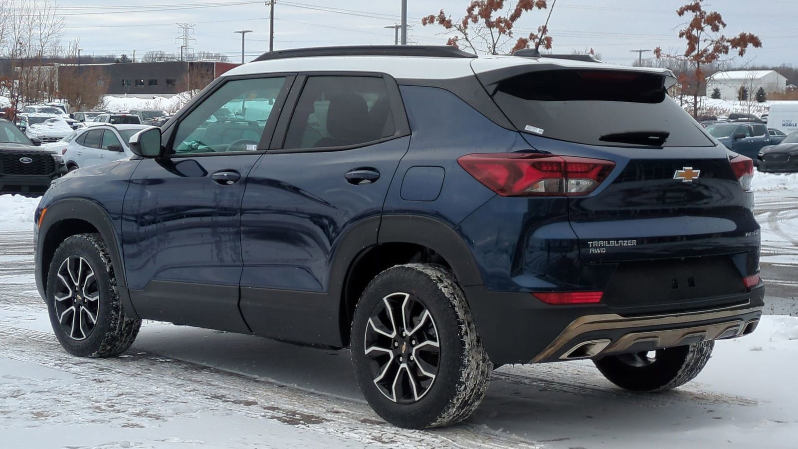 Used 2023 Chevrolet TrailBlazer ACTIV image 3