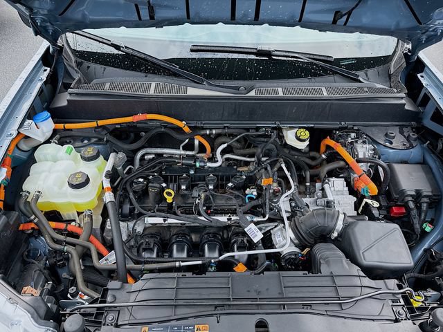 Certified 2024 Ford Maverick XLT w/ XLT Luxury Package FWD image 38