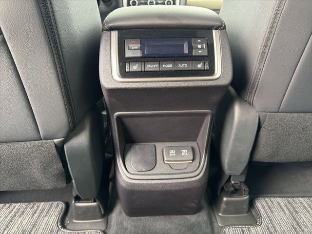 Used 2022 Subaru Ascent Limited image 13