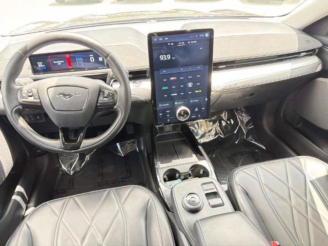 Certified 2022 Ford Mustang Mach-E Select RWD image 9