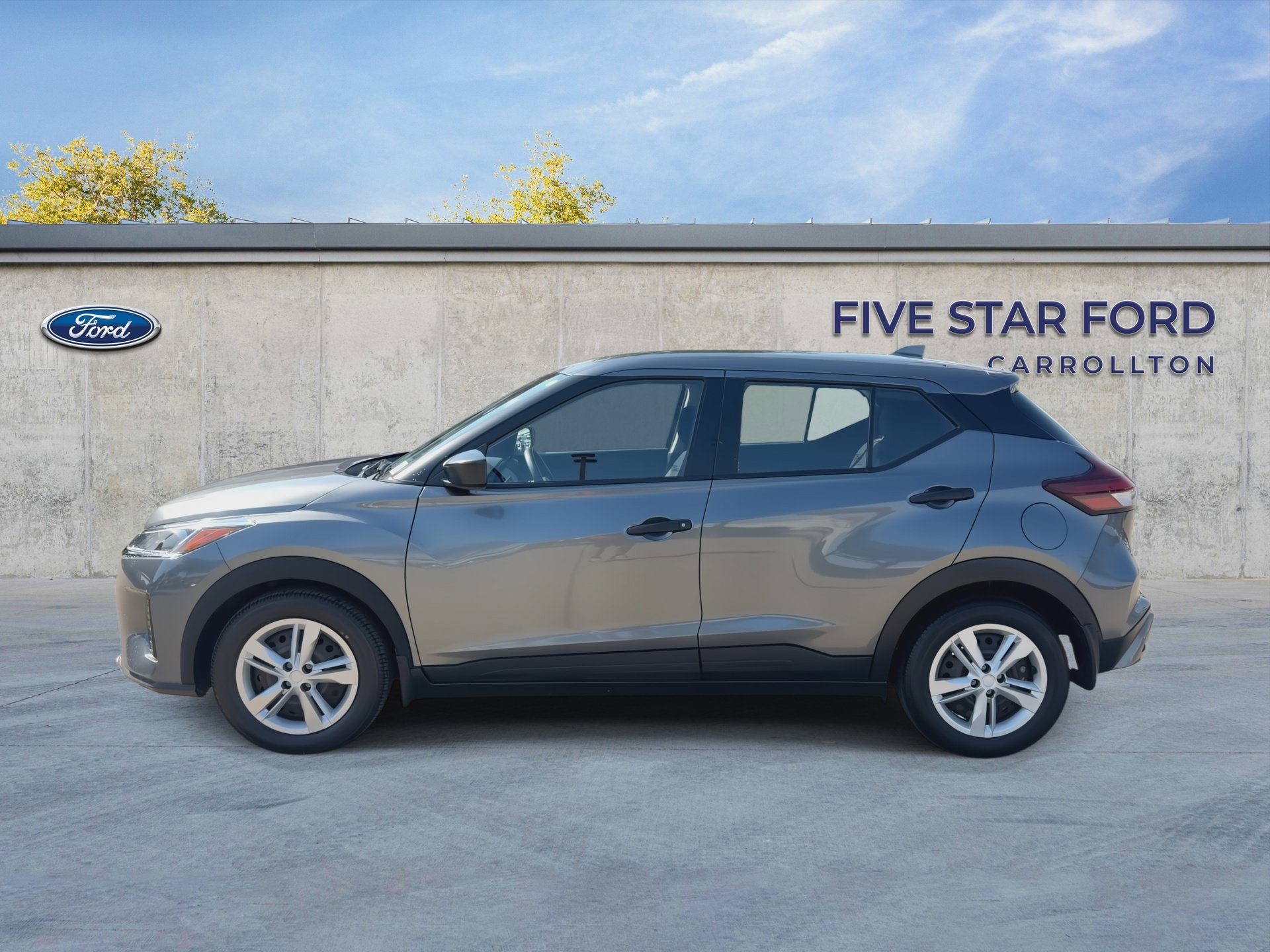 Used 2024 Nissan Kicks S FWD image 5