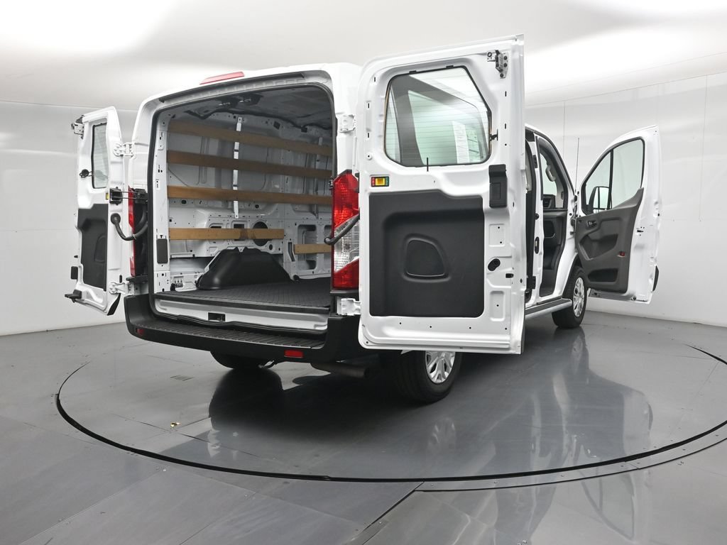 Certified 2025 Ford Transit 250 Low Roof w/ Exterior Upgrade Package RWD image 5