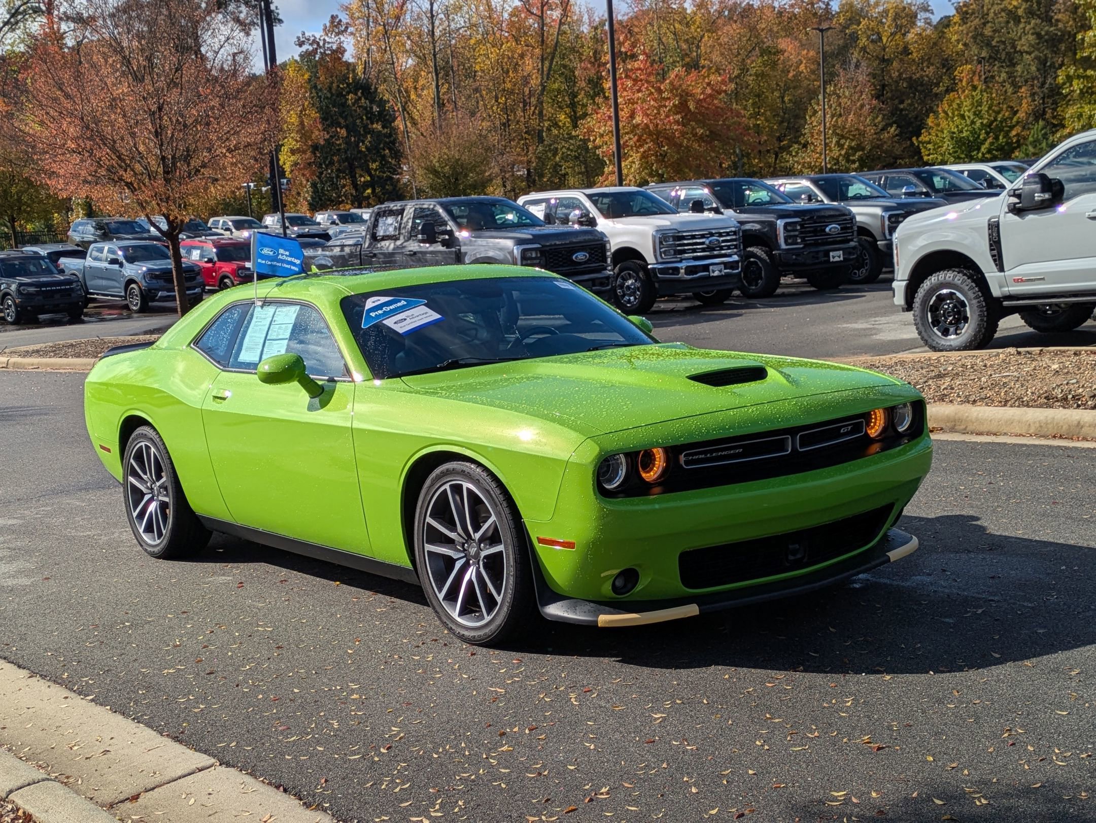 Used 2023 Dodge Challenger GT w/ Plus Package image 9