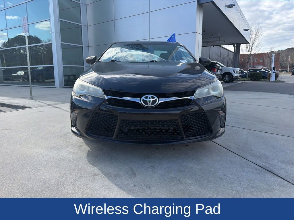 Used 2017 Toyota Camry XSE image 8
