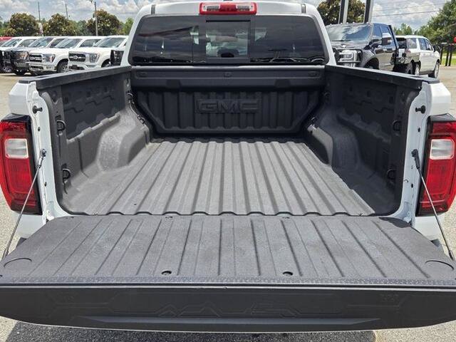 Used 2025 GMC Canyon Elevation w/ Technology Package RWD image 12
