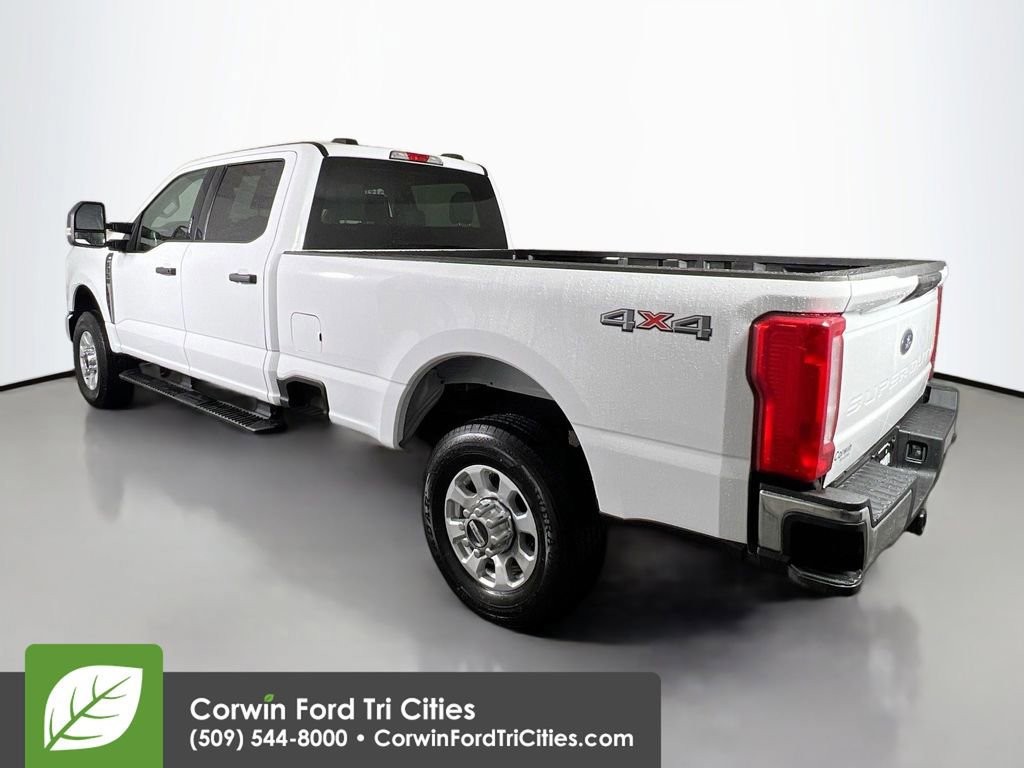 Certified 2024 Ford F350 XLT image 3