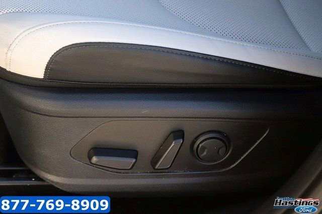 Used 2023 Kia Sportage EX image 15