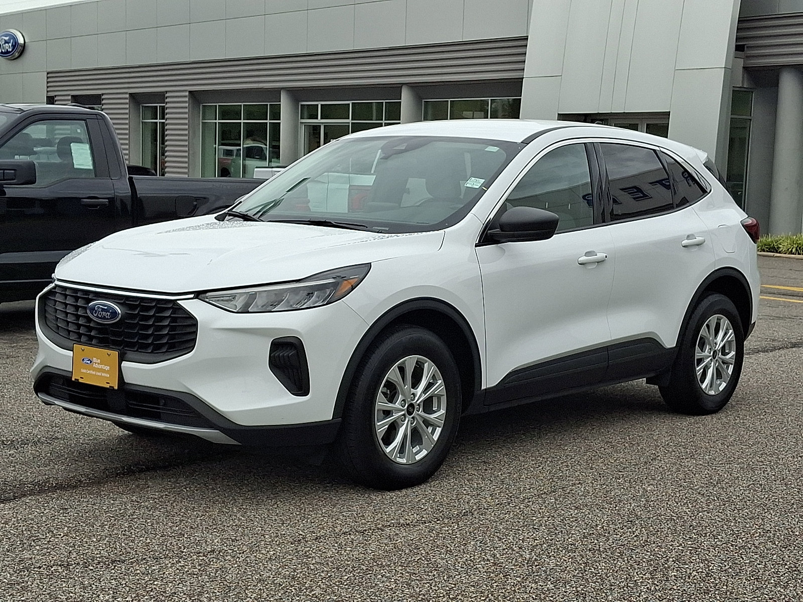 Certified 2023 Ford Escape Active AWD/4WD image 5
