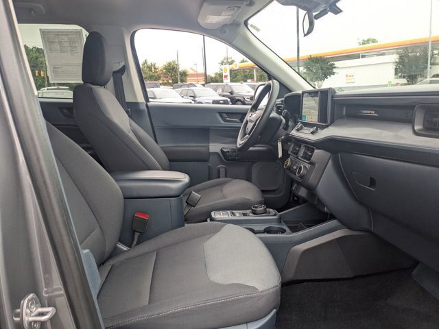 Certified 2023 Ford Maverick XL FWD image 32