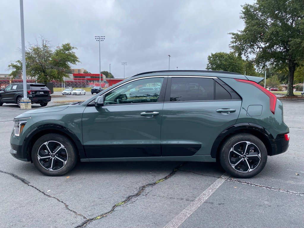 Used 2026 Kia Niro FWD image 4
