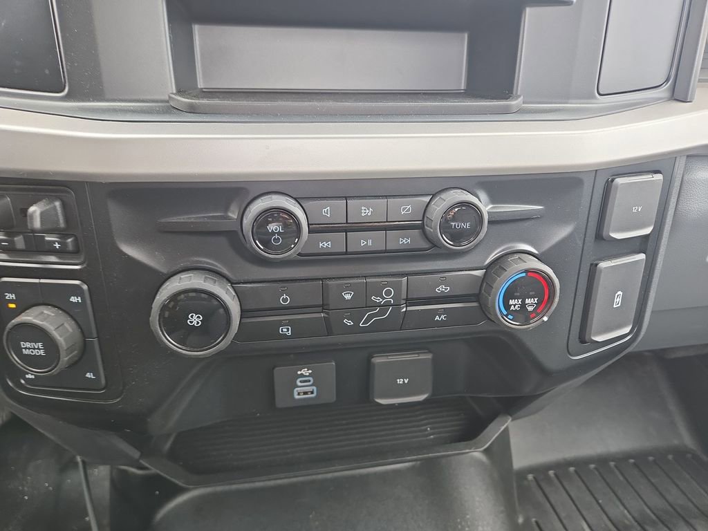 Certified 2024 Ford F350 XL w/ STX Appearance Package AWD/4WD image 10