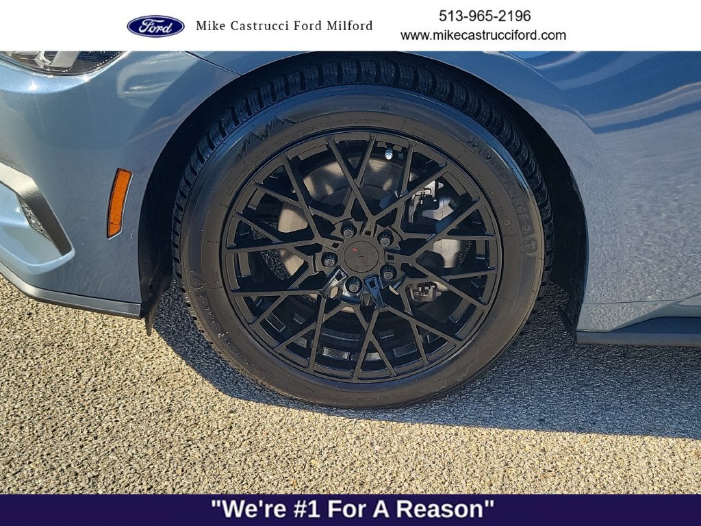 Certified 2024 Ford Mustang Coupe RWD image 9