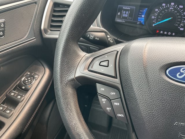 Certified 2022 Ford Edge SE w/ Black Appearance Package AWD/4WD image 16