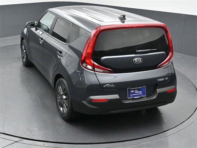 Used 2021 Kia Soul EX image 12