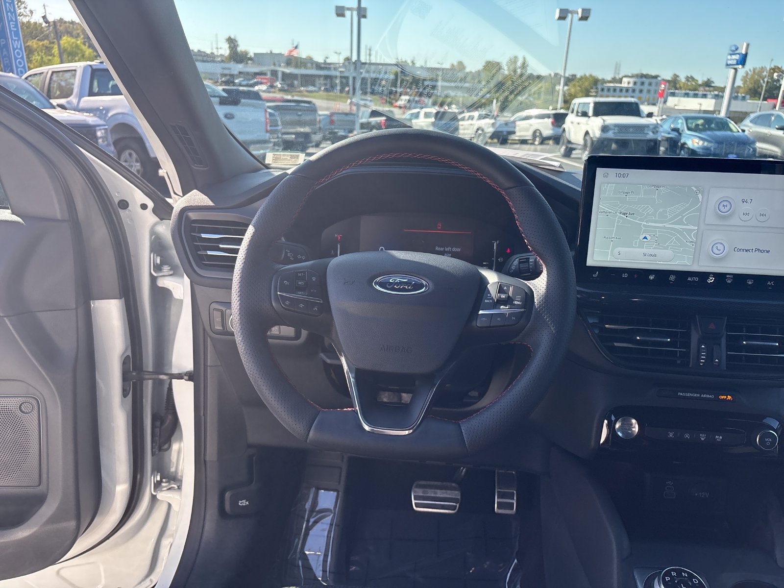 Certified 2024 Ford Escape ST-Line w/ Tech Pack #1 AWD/4WD image 13
