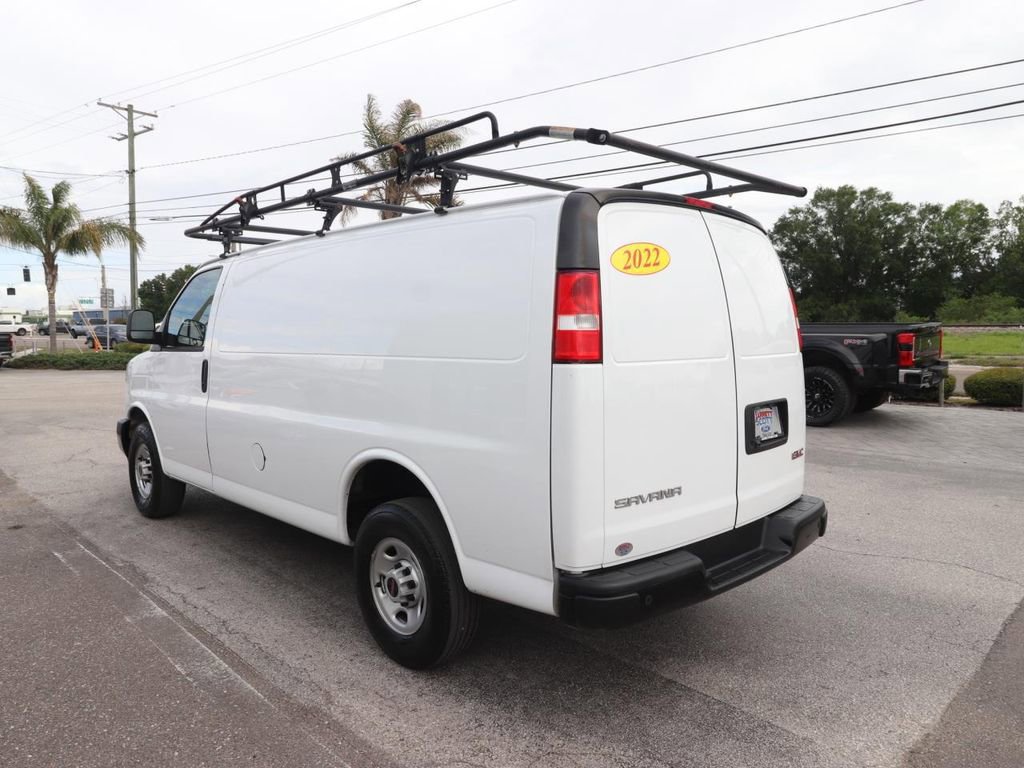 Used 2022 GMC Savana 2500 w/ Driver Convenience Package image 3
