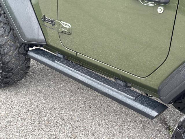 Used 2021 Jeep Wrangler Sport AWD/4WD image 15