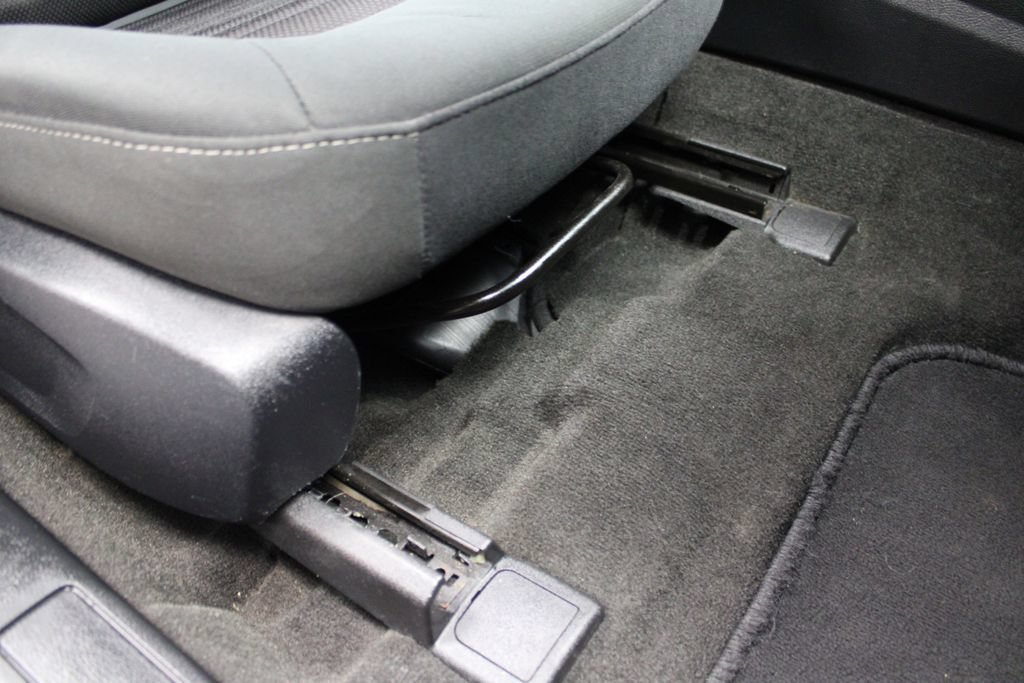 Certified 2020 Ford Fusion SE FWD image 40