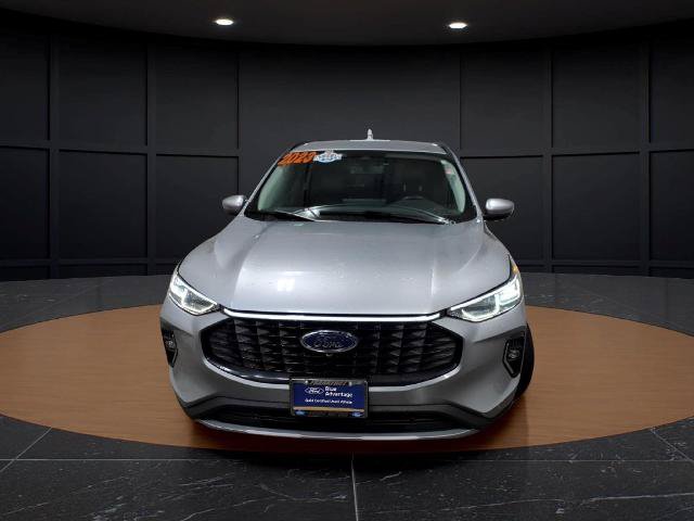 Certified 2023 Ford Escape Platinum AWD/4WD image 2