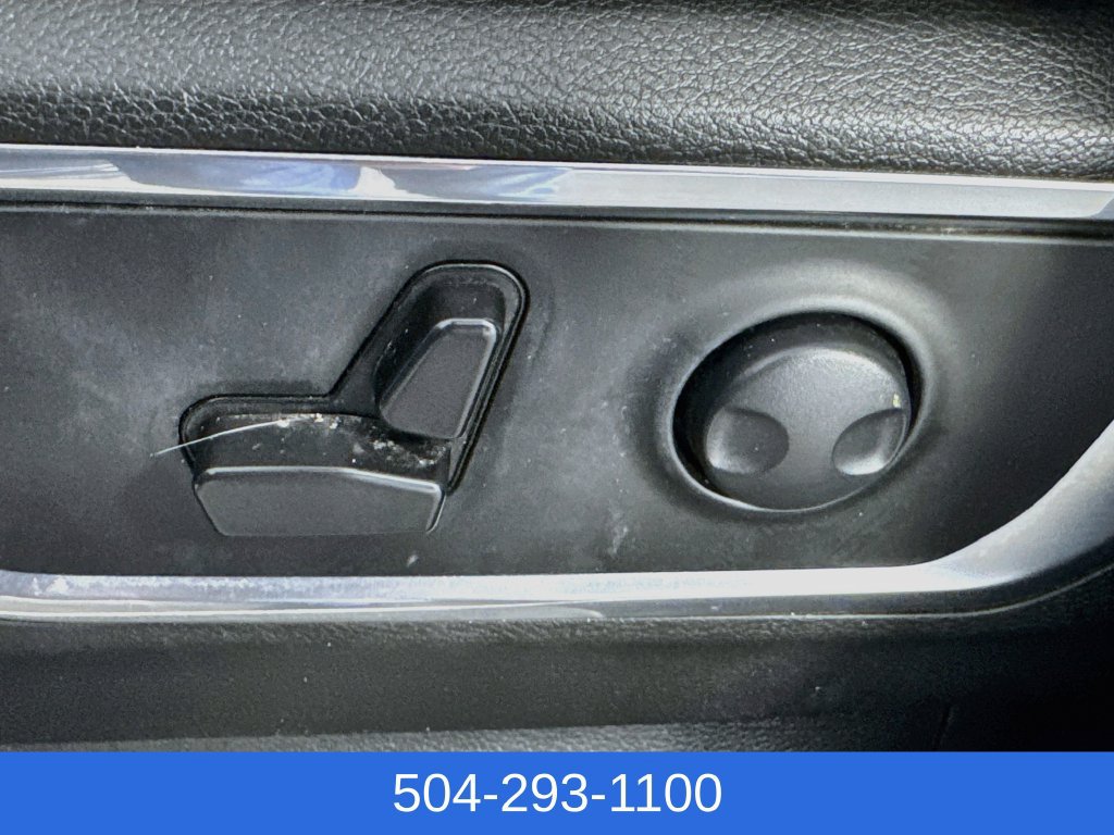 Used 2025 RAM 1500 Laramie AWD/4WD image 21