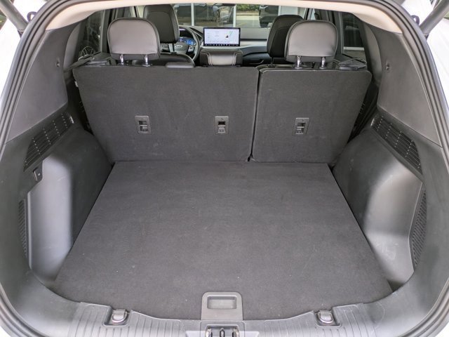 Certified 2023 Ford Escape Platinum image 18