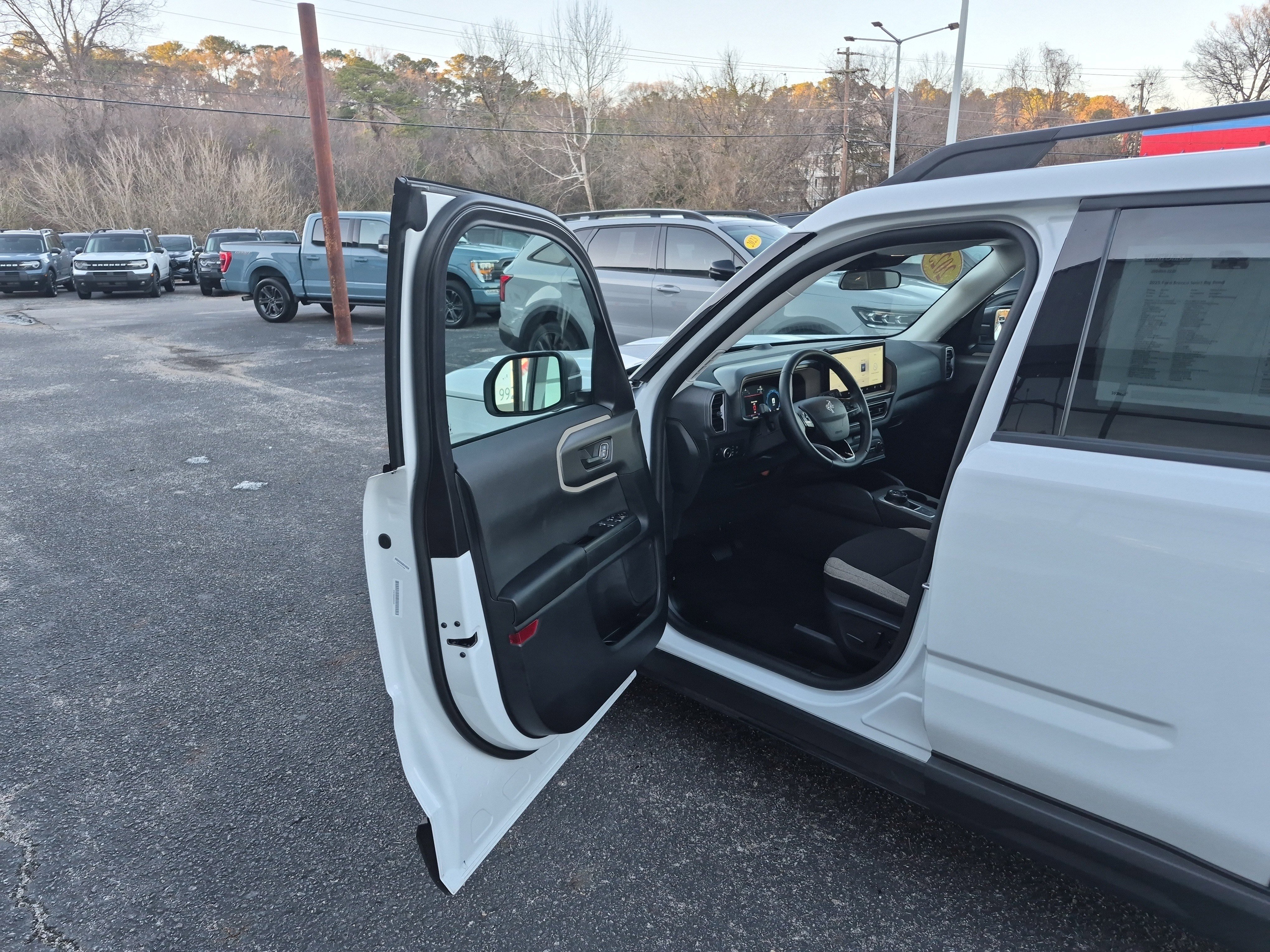 Certified 2025 Ford Bronco Sport Big Bend w/ Convenience Package image 11