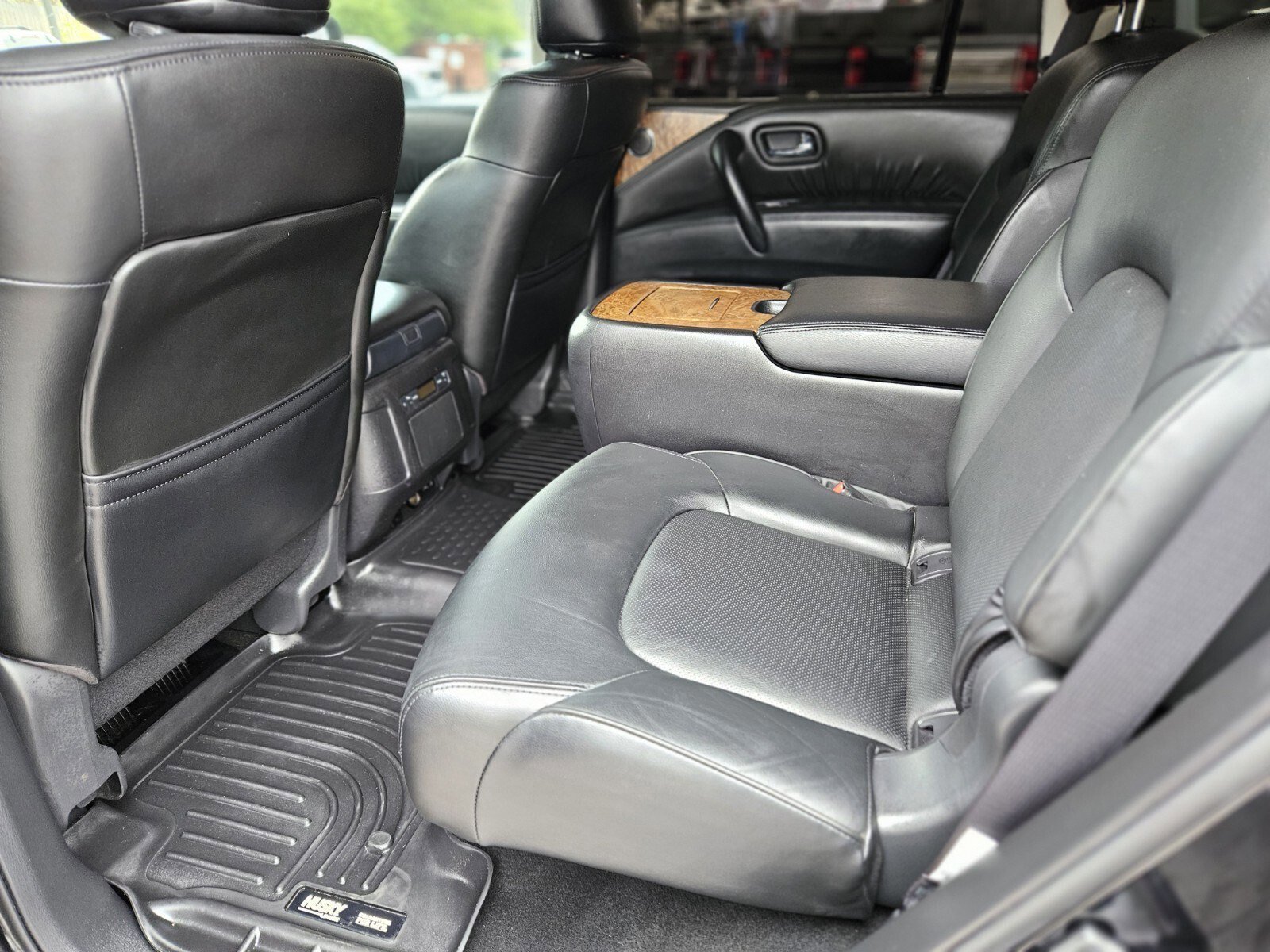 Used 2022 Nissan Armada SL w/ Captain's Chairs Package image 17