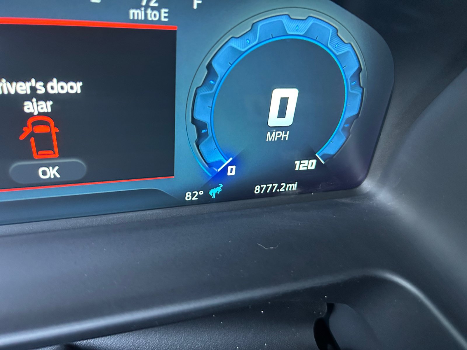 Certified 2025 Ford Bronco Outer Banks AWD/4WD image 15