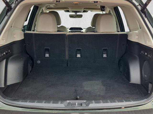 Used 2023 Subaru Forester Limited AWD/4WD image 6
