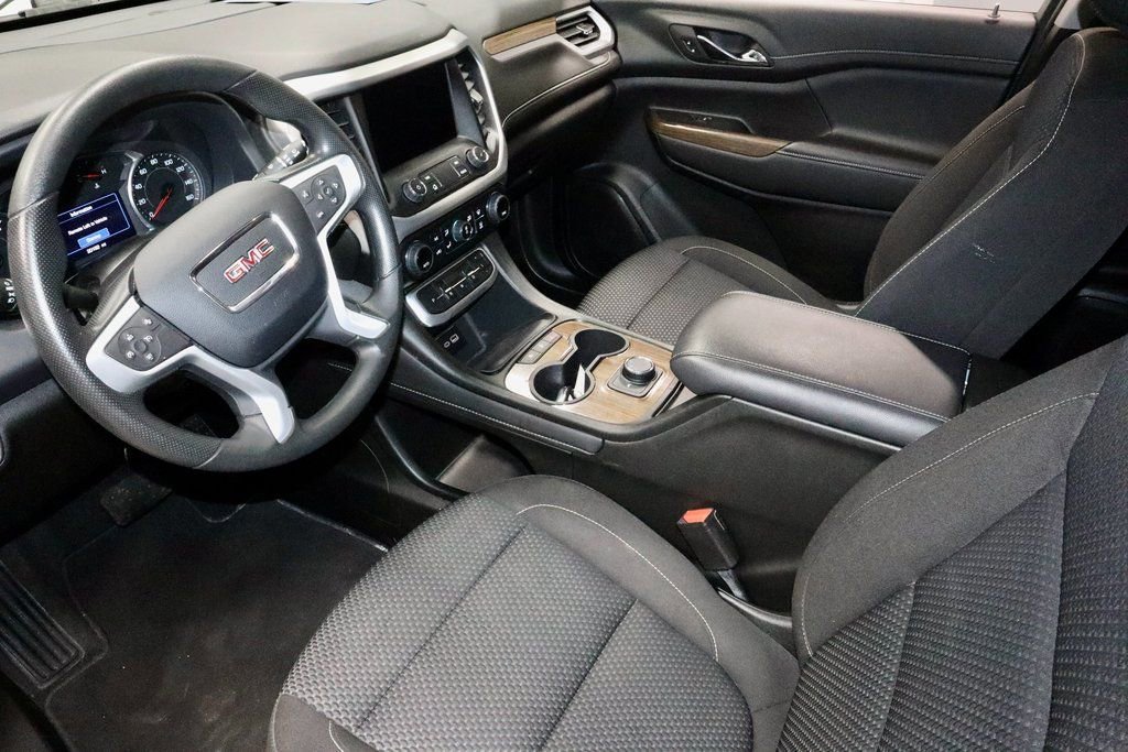 Used 2023 GMC Acadia SLE image 23