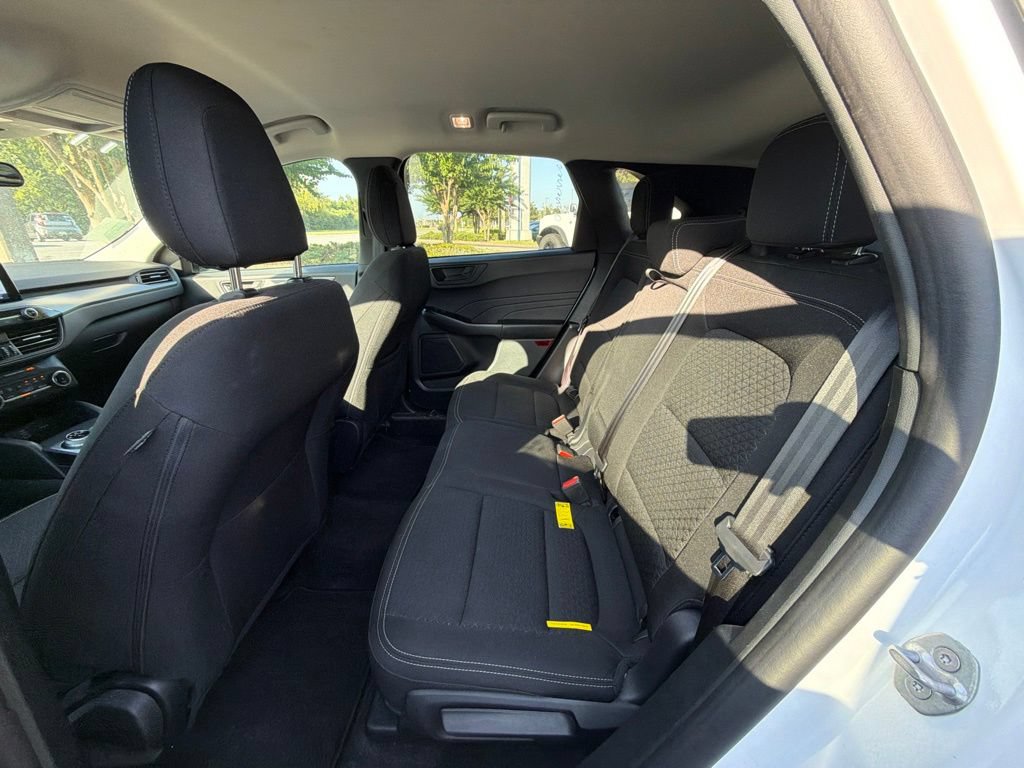 Certified 2025 Ford Escape Active FWD image 10