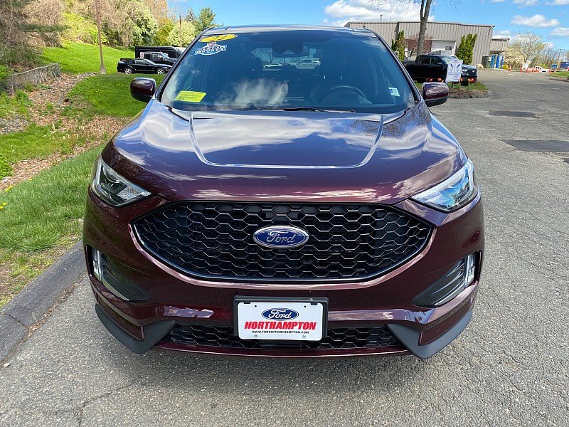 Certified 2022 Ford Edge ST-Line w/ Class II Trailer Tow Package AWD/4WD image 2