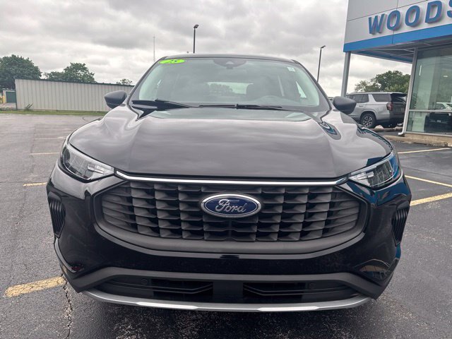 Certified 2025 Ford Escape Active FWD image 8