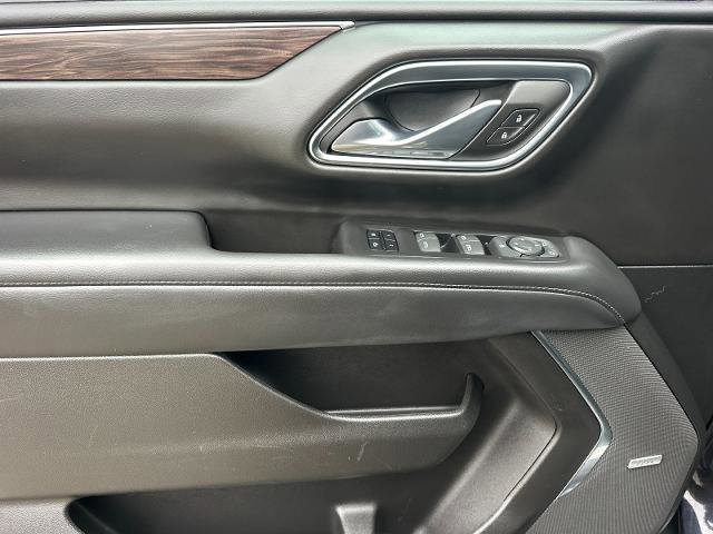 Used 2023 Chevrolet Suburban LT image 10