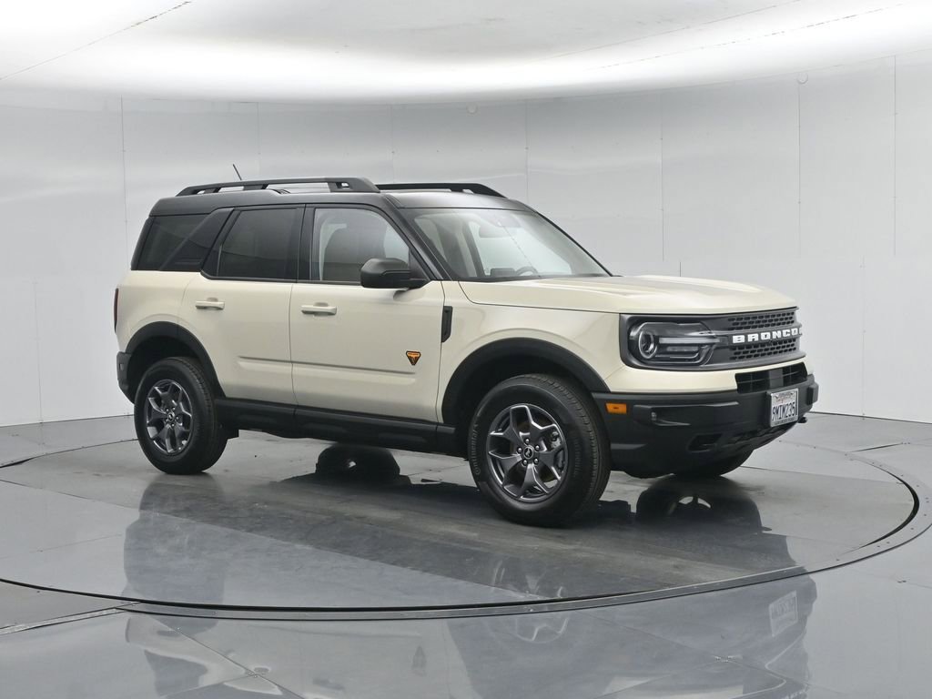 Certified 2024 Ford Bronco Sport Badlands w/ Premium Package AWD/4WD image 31